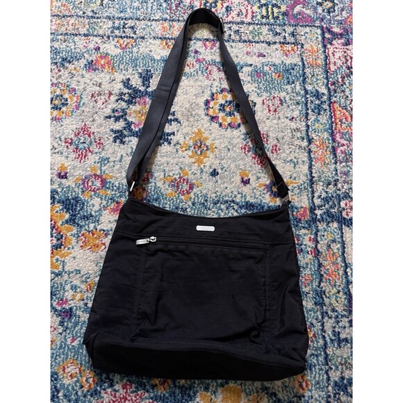Baggallini Black Nylon Crossbody Bag - Picture 1 of 8